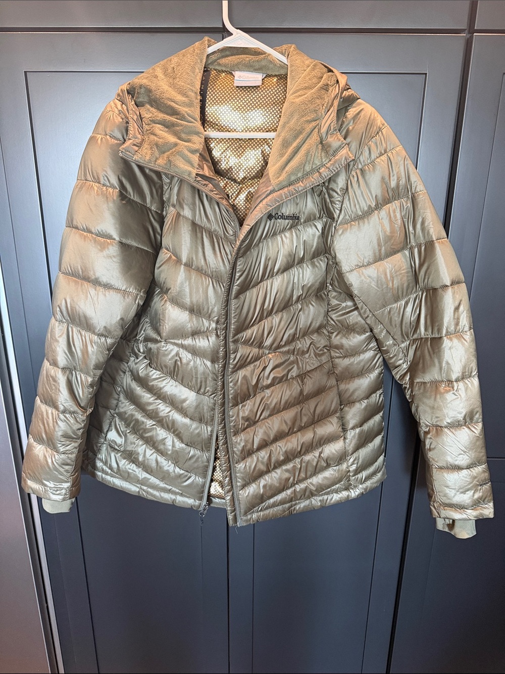 Columbia OmniHeat Infinity Women's Hooded Puffer Jacket - Green-Size 1X